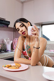 Cakes And Fuck Machine photo 1
